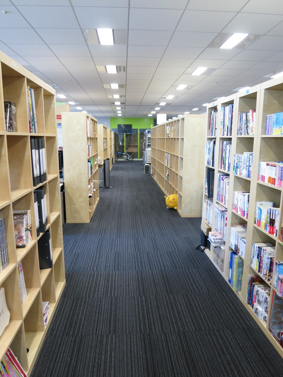 German Intern Takes Us on a Tour of Nitroplus 6