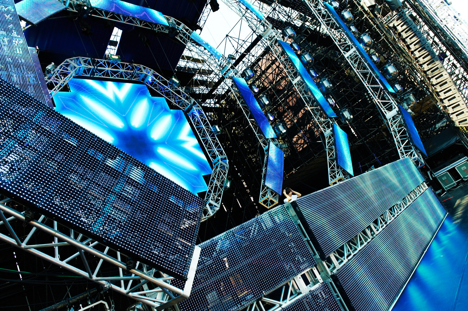 Heroes Descend on ULTRA JAPAN 21