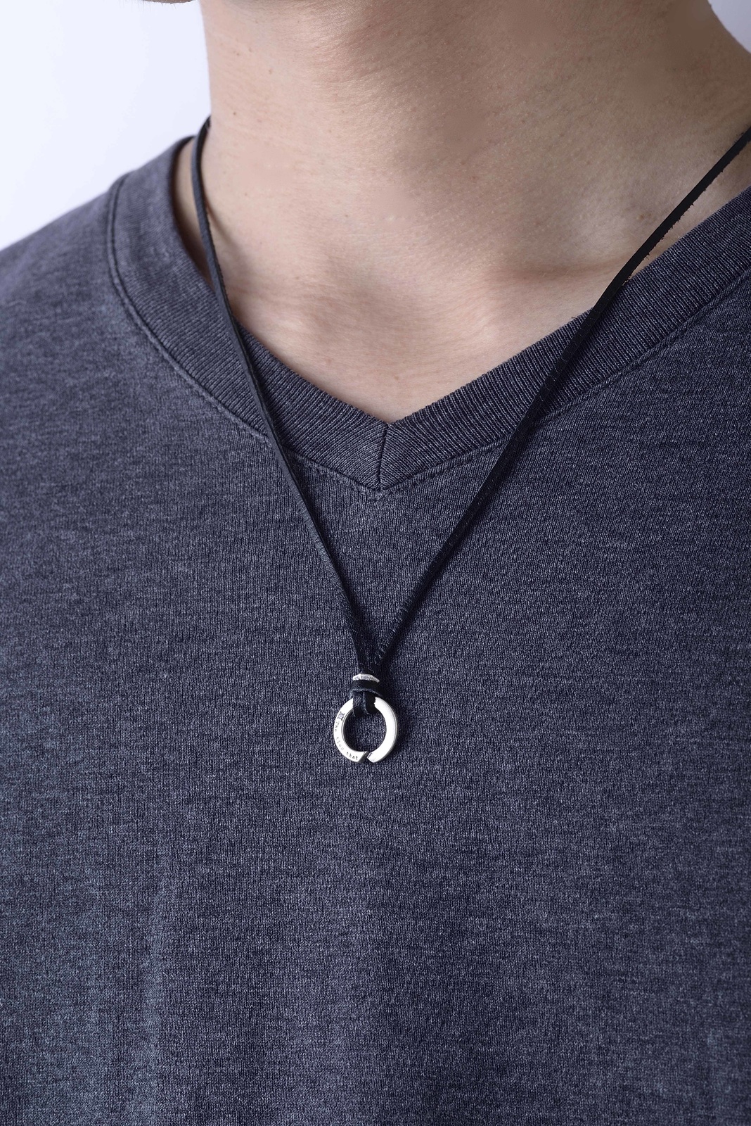 Pre-Orders for New Rebuild of Evangelion x The Kiss Collaborative Items Start at Zozotown! 11