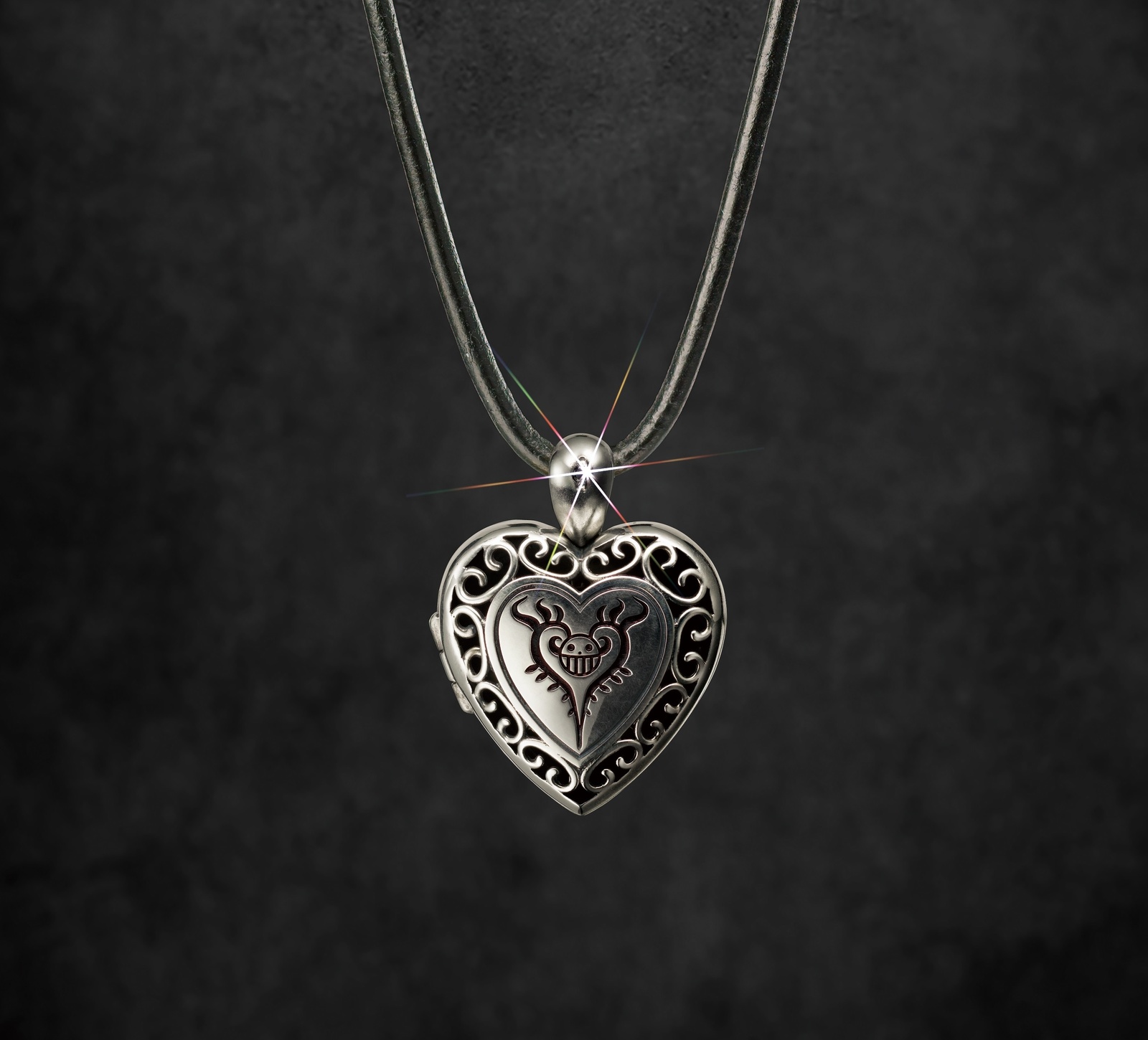 Wear Trafalgar Law’s Tattoo Close to Your Heart with a One Piece Silver Locket! 9