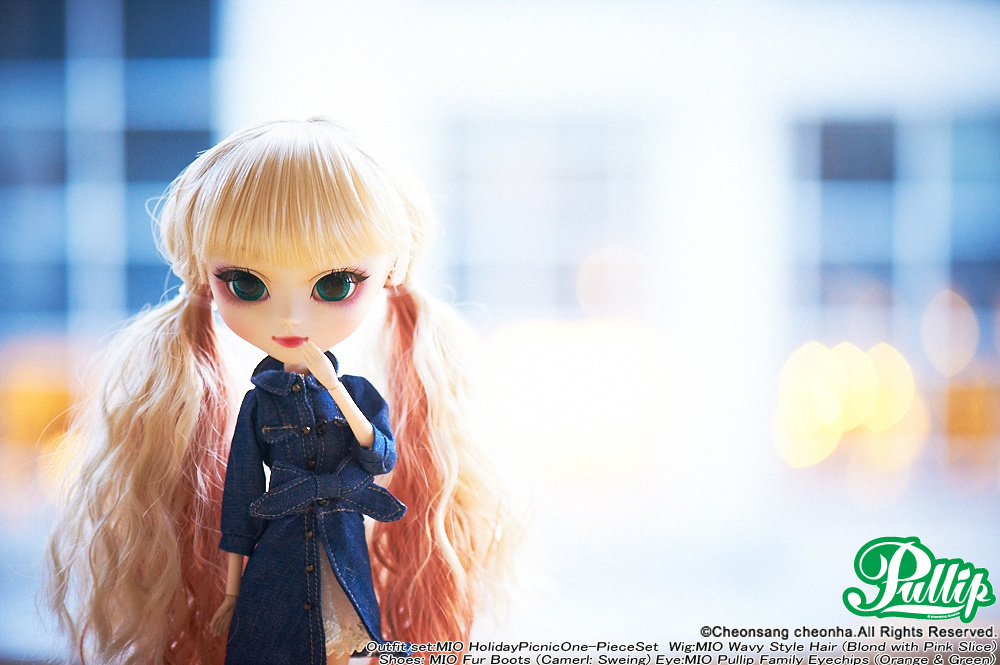 A Primer on Custom Dolls Beginning with Pullip: Connecting Hearts Through Love