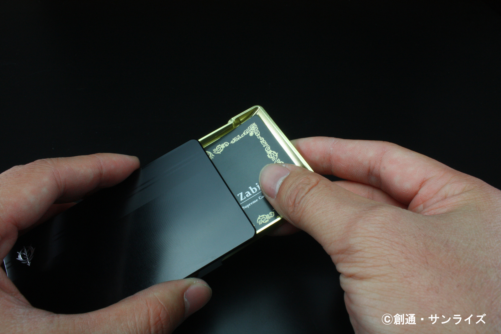 Stunning Business Card Cases Fit for Zeon's Best and Brightest! Sieg Zeon! 5