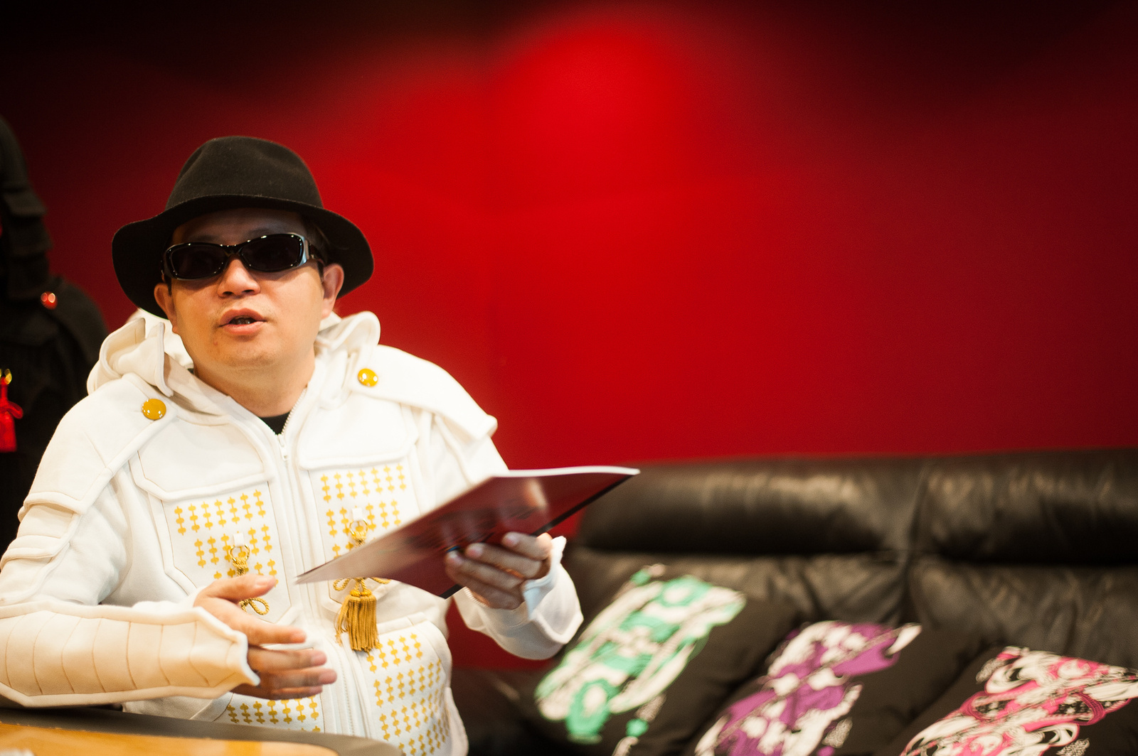 Creating Something New Together with Fans: Taking on Overseas Crowdfunding Project for Samurai Armor Hoodies 6