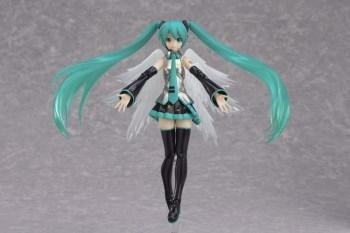 Revamped Hatsune Miku Figure is Figma No. 200! “Figma Hatsune Miku 2.0” to Release This October!