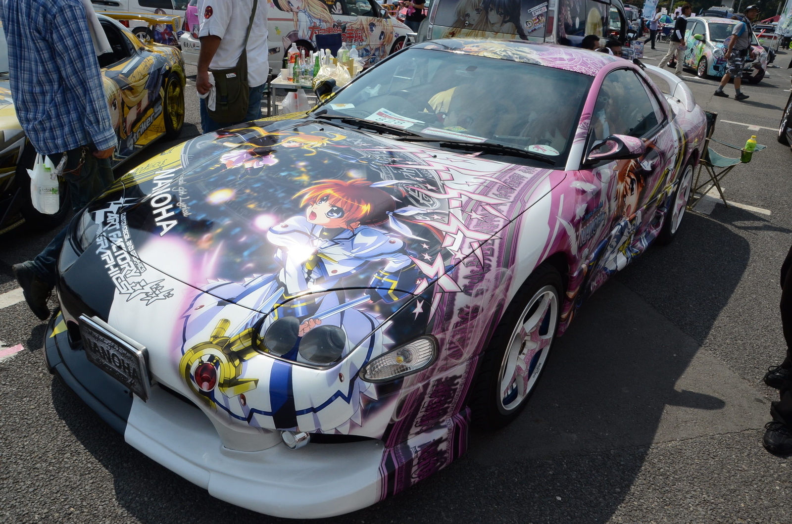 “Mai Waifu” on Cars?! More than 1,000 Cars on Display at Itasha Festival Ita G Festa 15