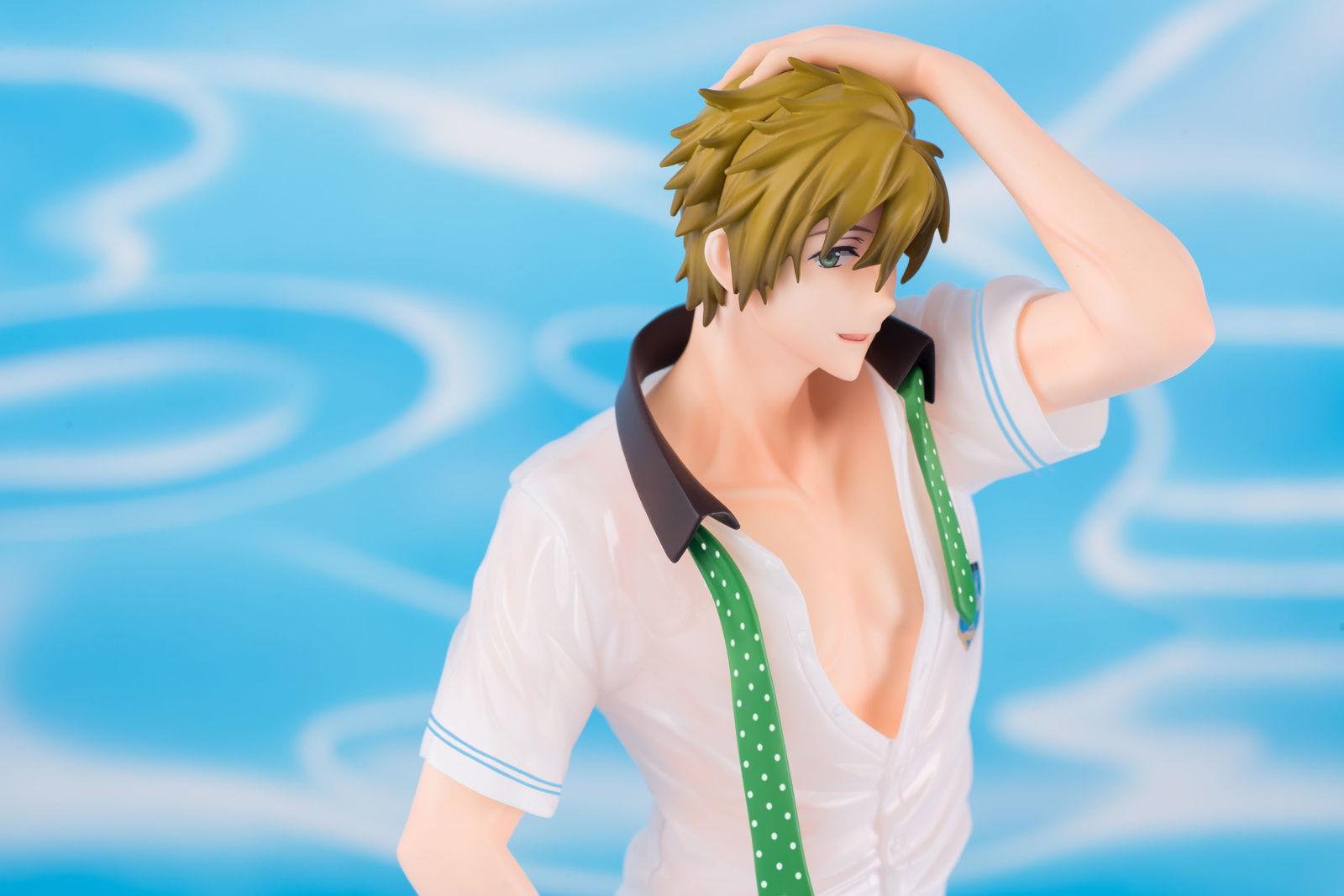 Toy’s Works to Release Figure of Makoto Tachibana from Free! Eternal Summer in March 2017! 4
