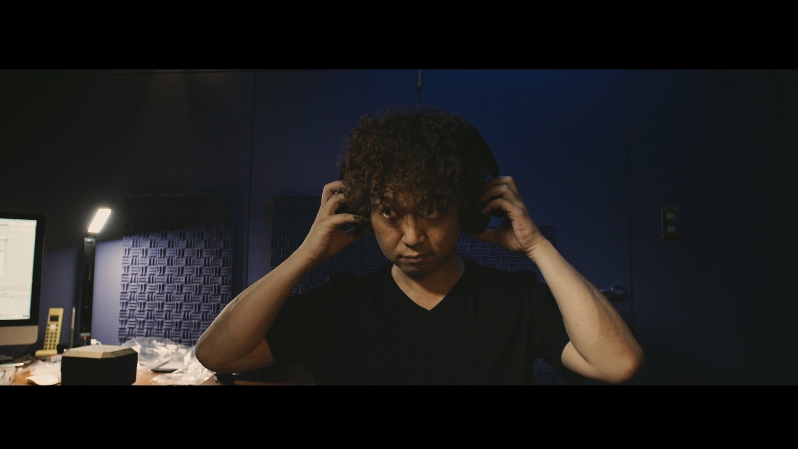 Transforming Headphones Made from an Incredible 256+ Parts! New Brand Now on Sale from Good Smile Company and Linkin Park’s Mr. Hahn 30