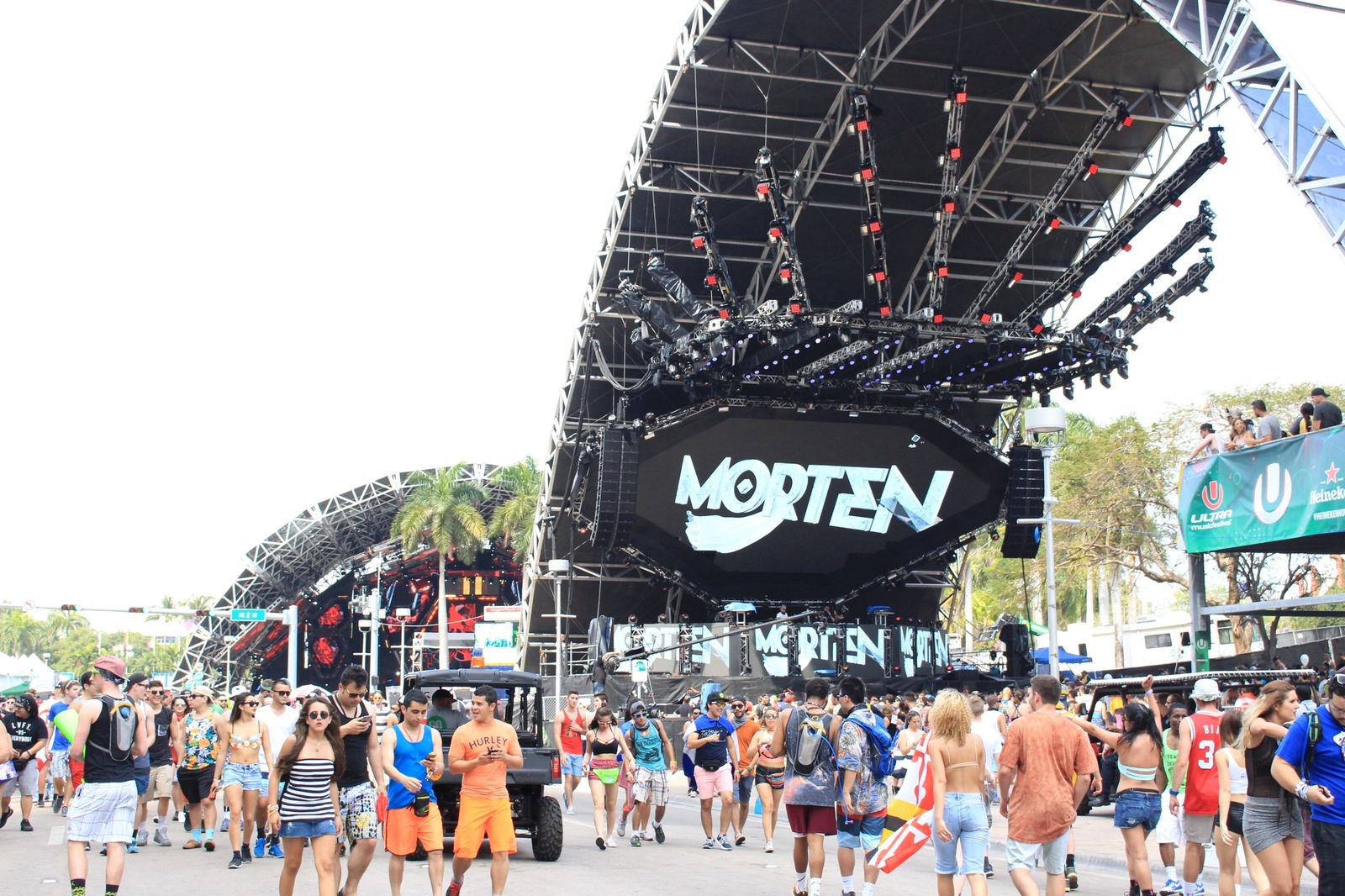 Over 160,000 People from Around the World Descend on Miami for Ultra Music Festival 2016 41