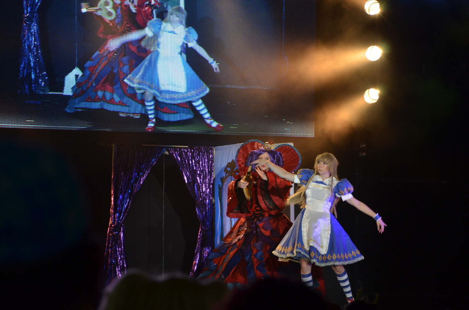 And so, the World Cosplay Summit 2013 championship began. 6