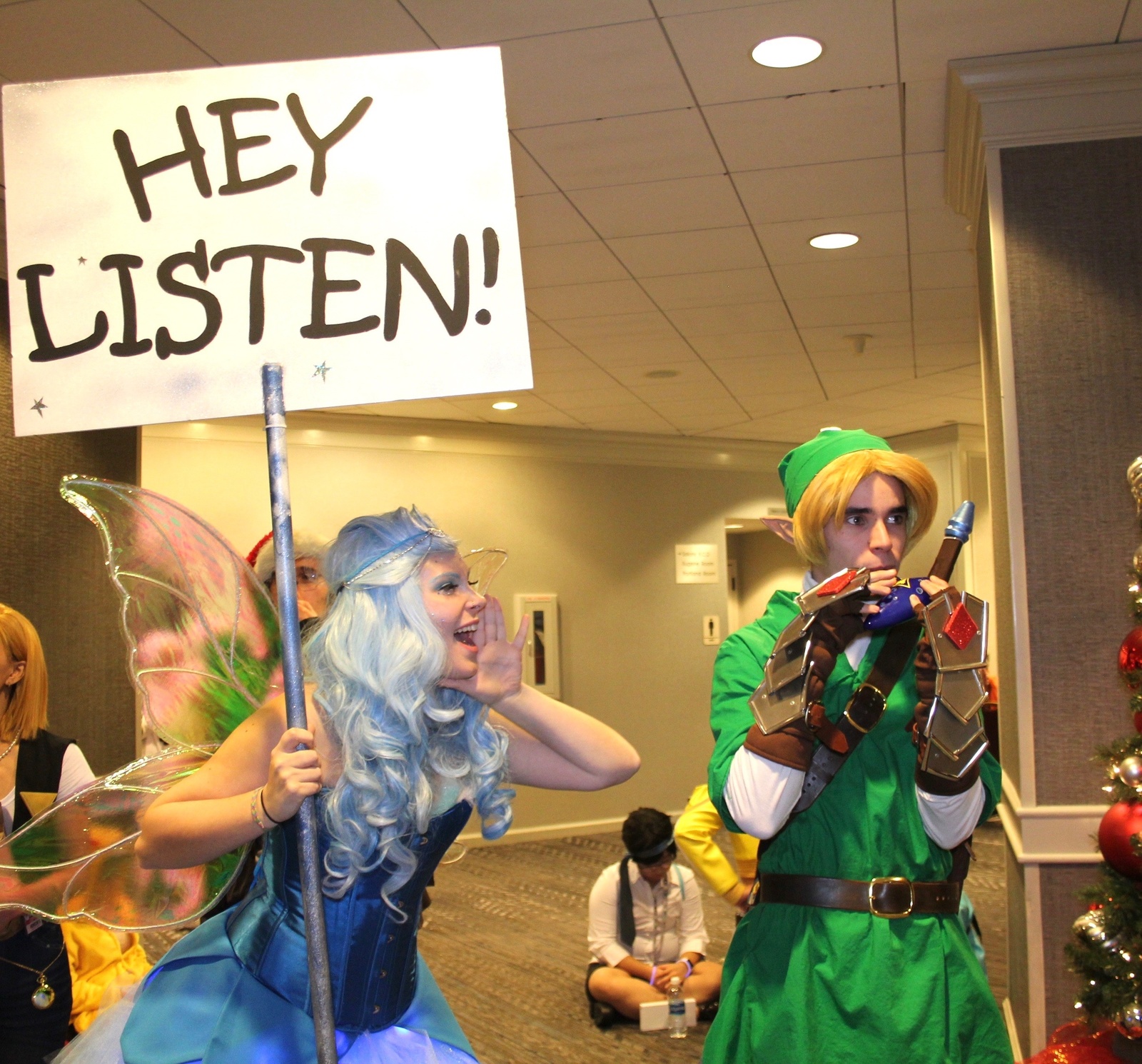 Cosplay and Lingerie Combined for Unforgettable Fashion Show [Newcon Event Report] 27