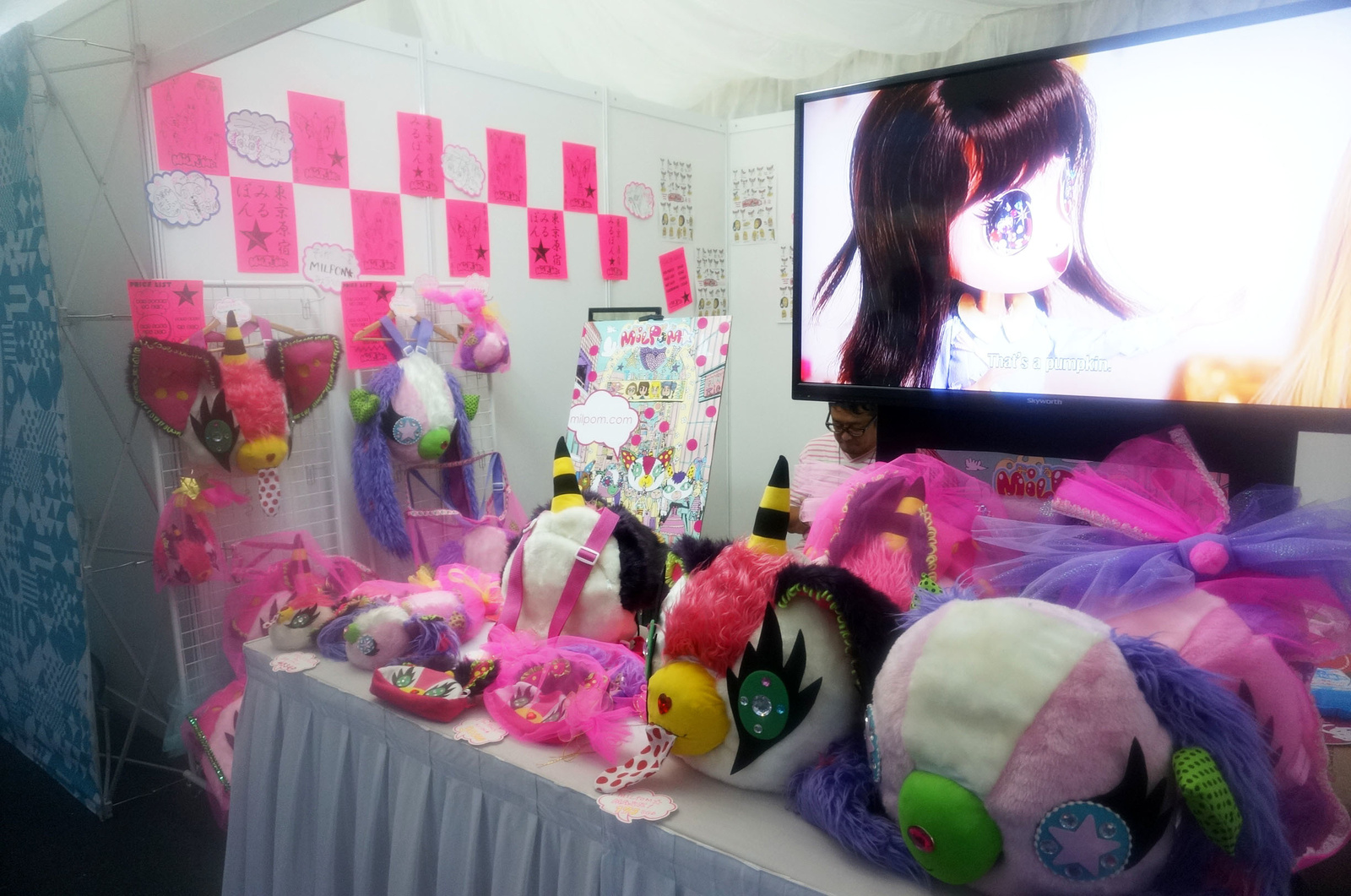 "Milpom★" Is Now Airing on YouTube!! 4