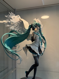 Customer Reviews Hatsune Miku: Happy 16th Birthday Ver. 1/7 Scale