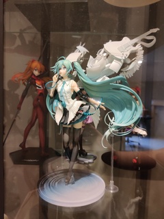 Customer Reviews Hatsune Miku: Happy 16th Birthday Ver. 1/7 Scale