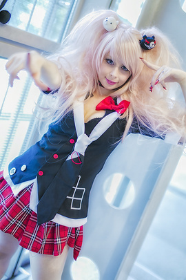 Enoshima Junko cosplay