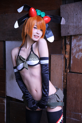 Syunya Yamashita's character -Girl of the nose art